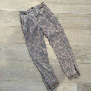 Anthropologie Tamarind Trouser Joggers new without tags! Extra soft!